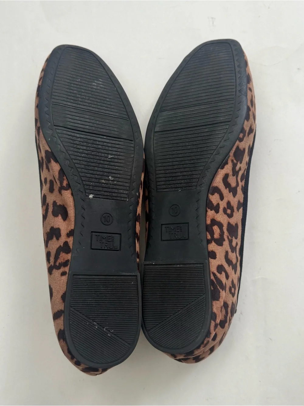 Time and Tru Leopard Print Ballet Flats Shoes 10 Memory Foam Slip On Bow Basics